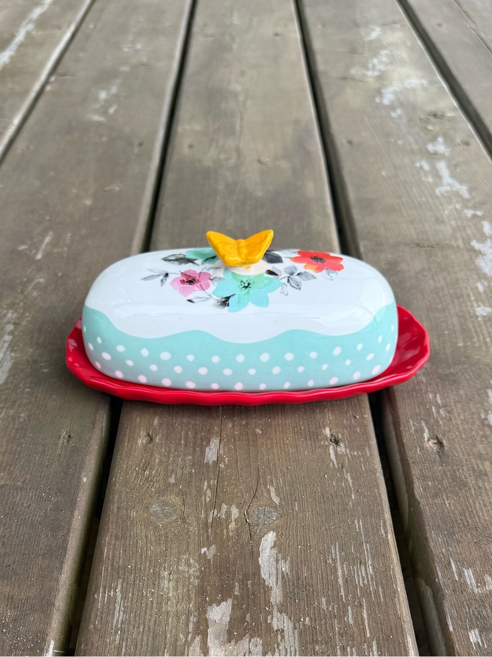 The Pioneer Woman Flea Market Pattern Covered Butter Dish with Butterfly Handle